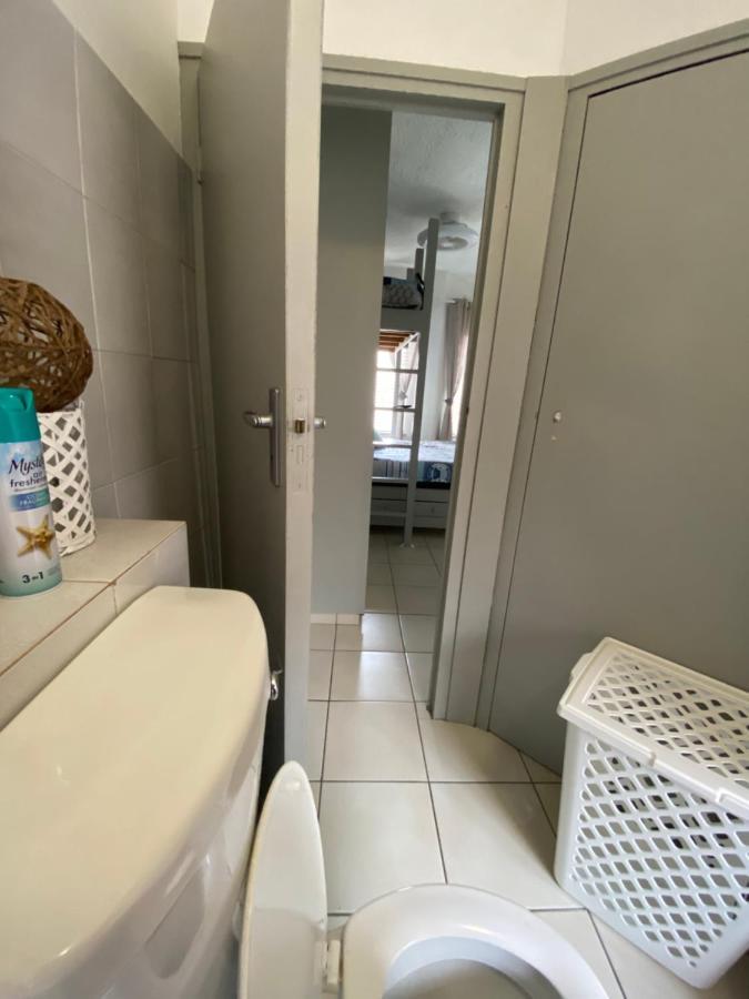 6 See Uitsig Uvongo Apartment Margate Bagian luar foto